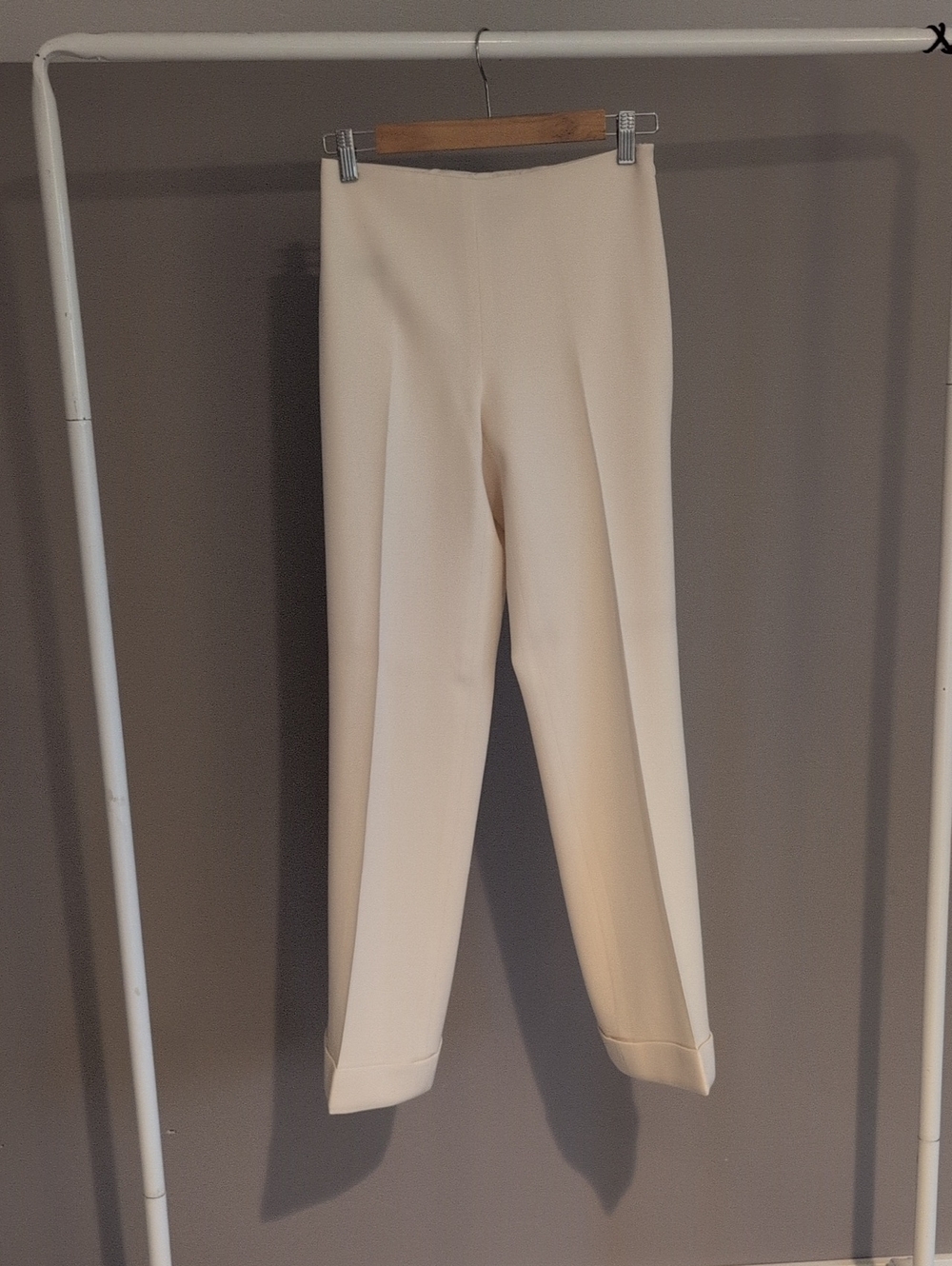 Ralph Lauren Worsted Wool Cream Colored Cuffed Front Pleat Trouser Pant